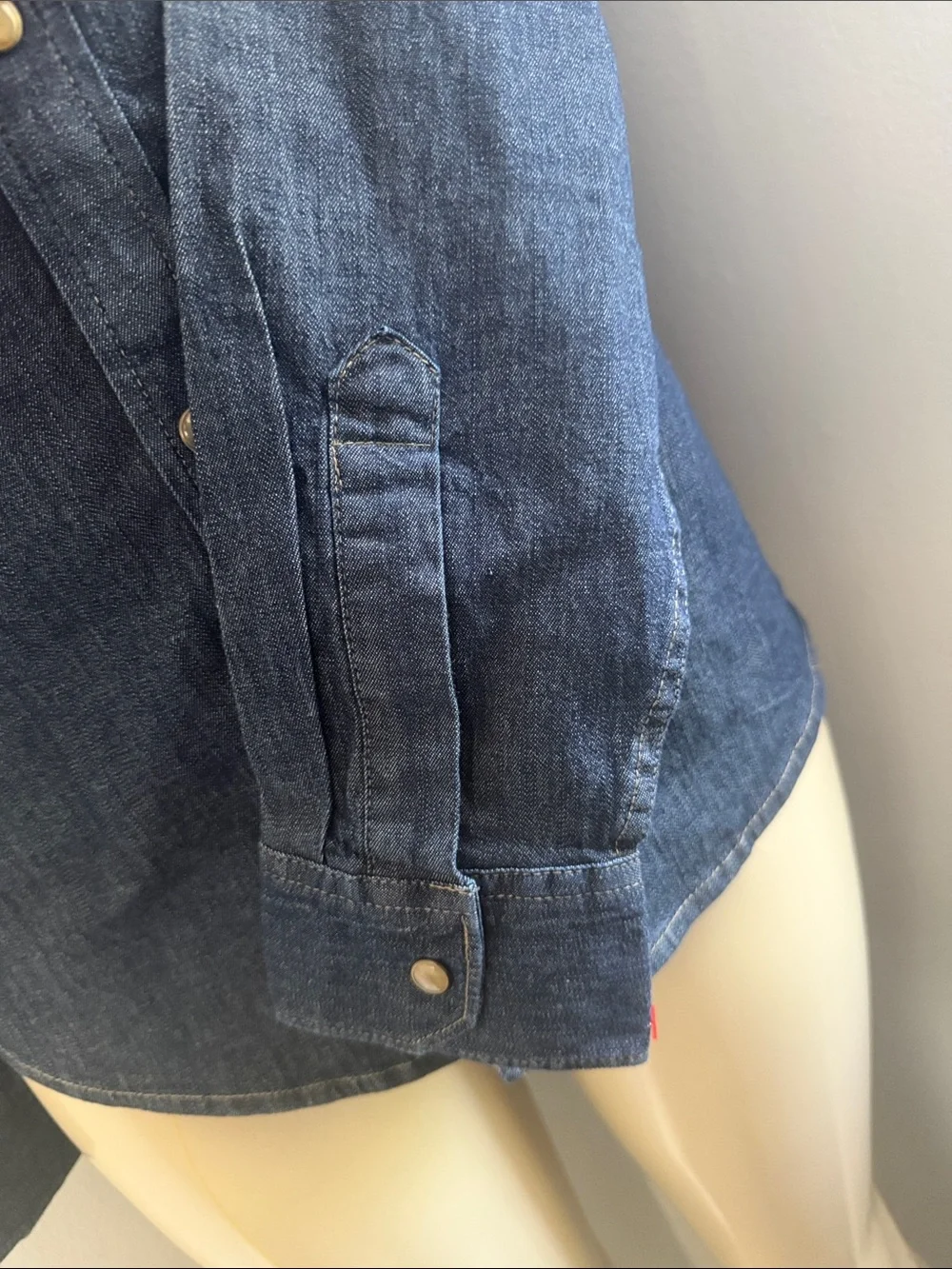 Wrangler blue fox motel western denim snap shirt women’s small